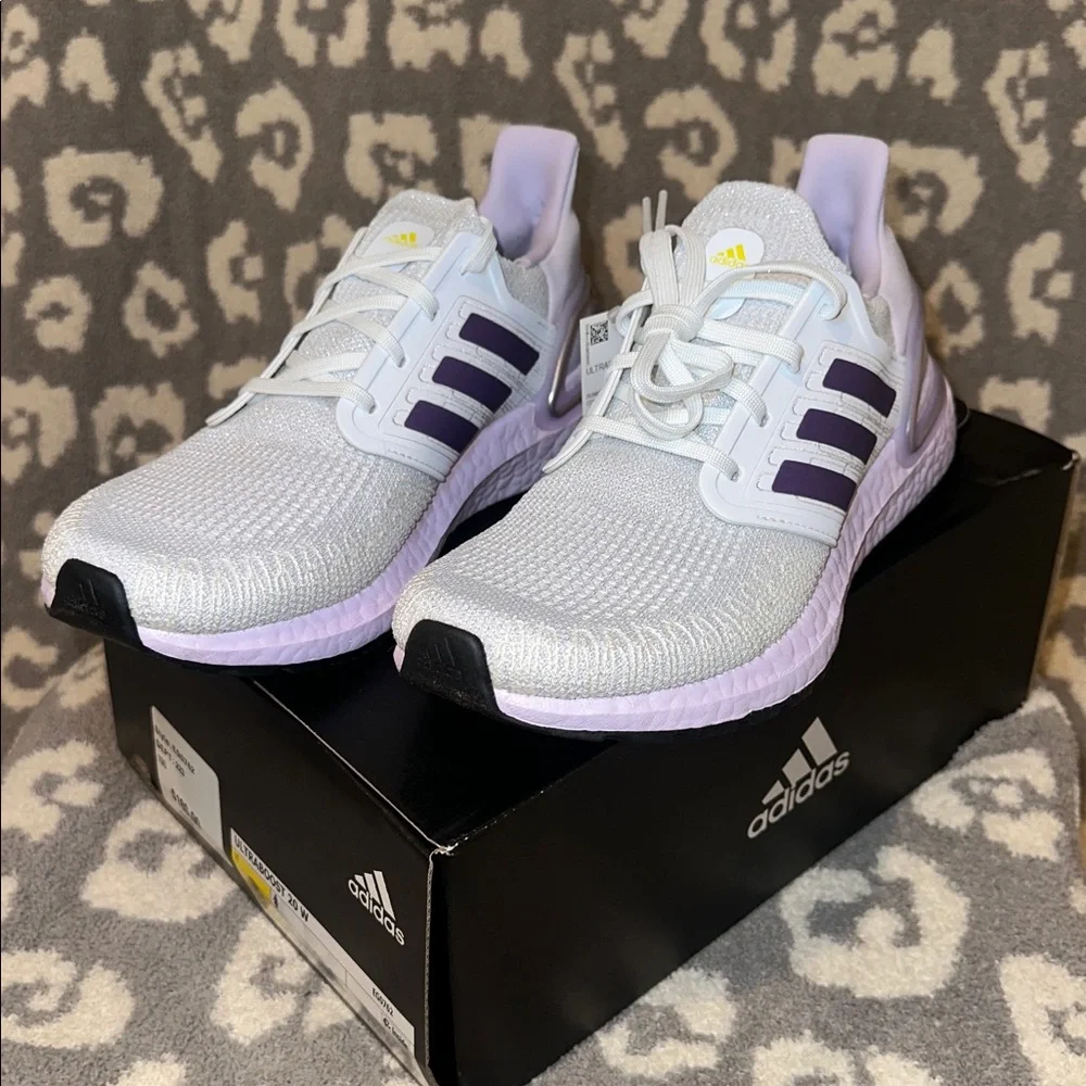 Adidas Ultraboost 20 W in EGO762 Sneakers 👟 👟 New 🆕 & Never Worn 😍😍 - Picture 4 of 17